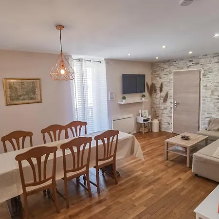 Daire Verriere & Parement En Centre-ville Épinal