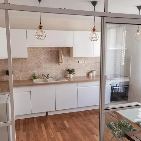 Verriere & Parement En Centre-ville Daire